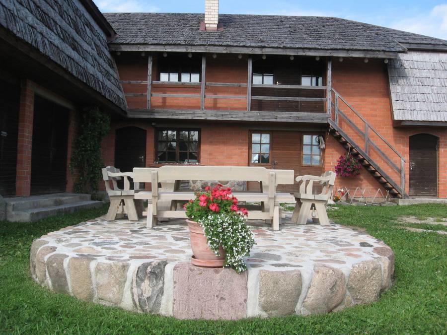 Hotel Viesu Nams Pupoli Dundaga Zewnętrze zdjęcie